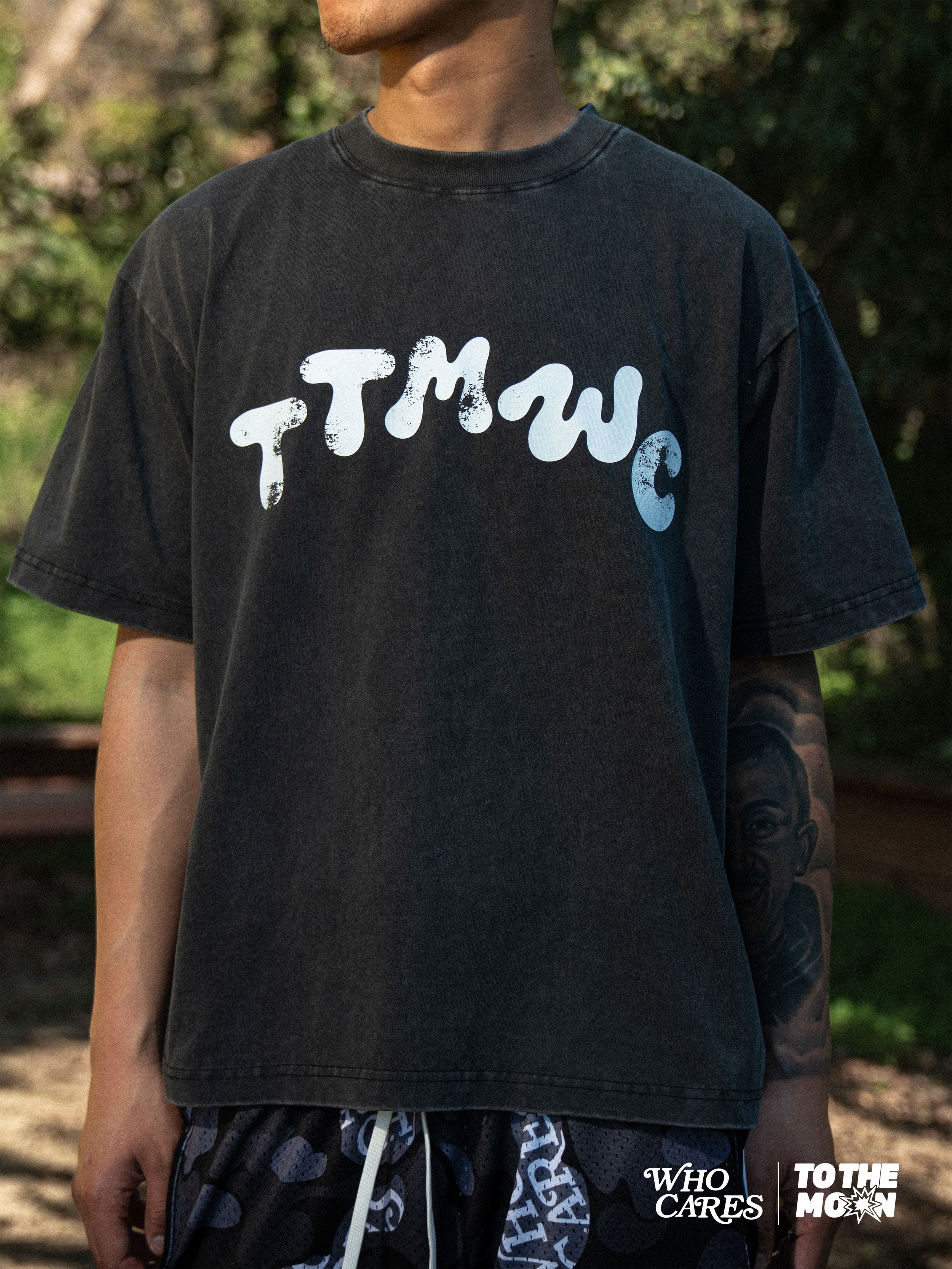 WC X TTM TEE - BLACK/WHITE