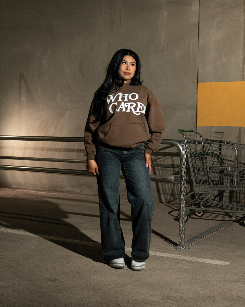 WC SCRIPT PRM HOODIE - MOCHA TRAIL