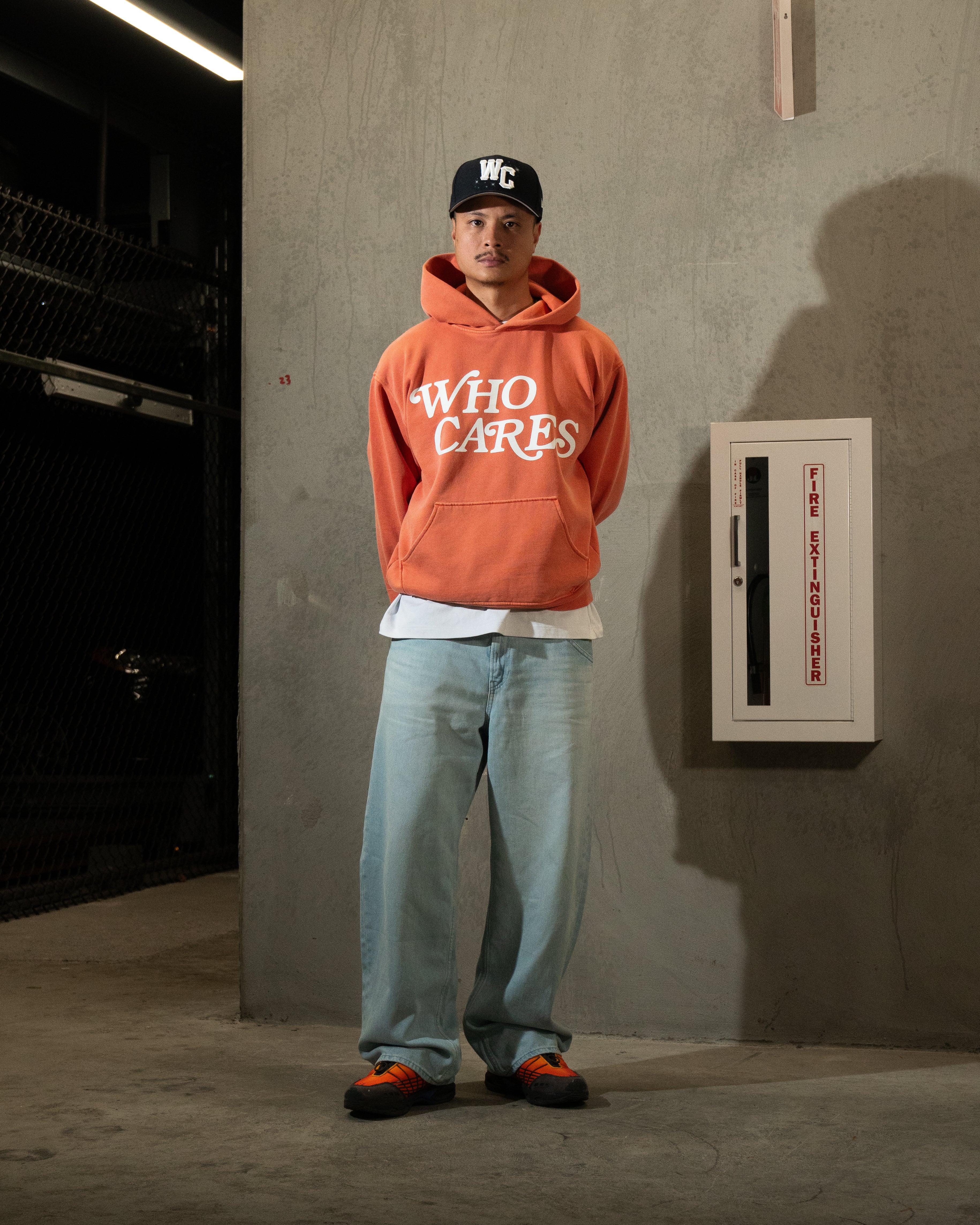 WC SCRIPT PRM HOODIE - CLAY COURT